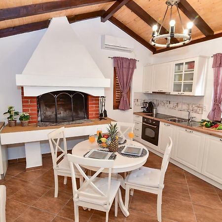 Apartman Mare Zadar Bagian luar foto